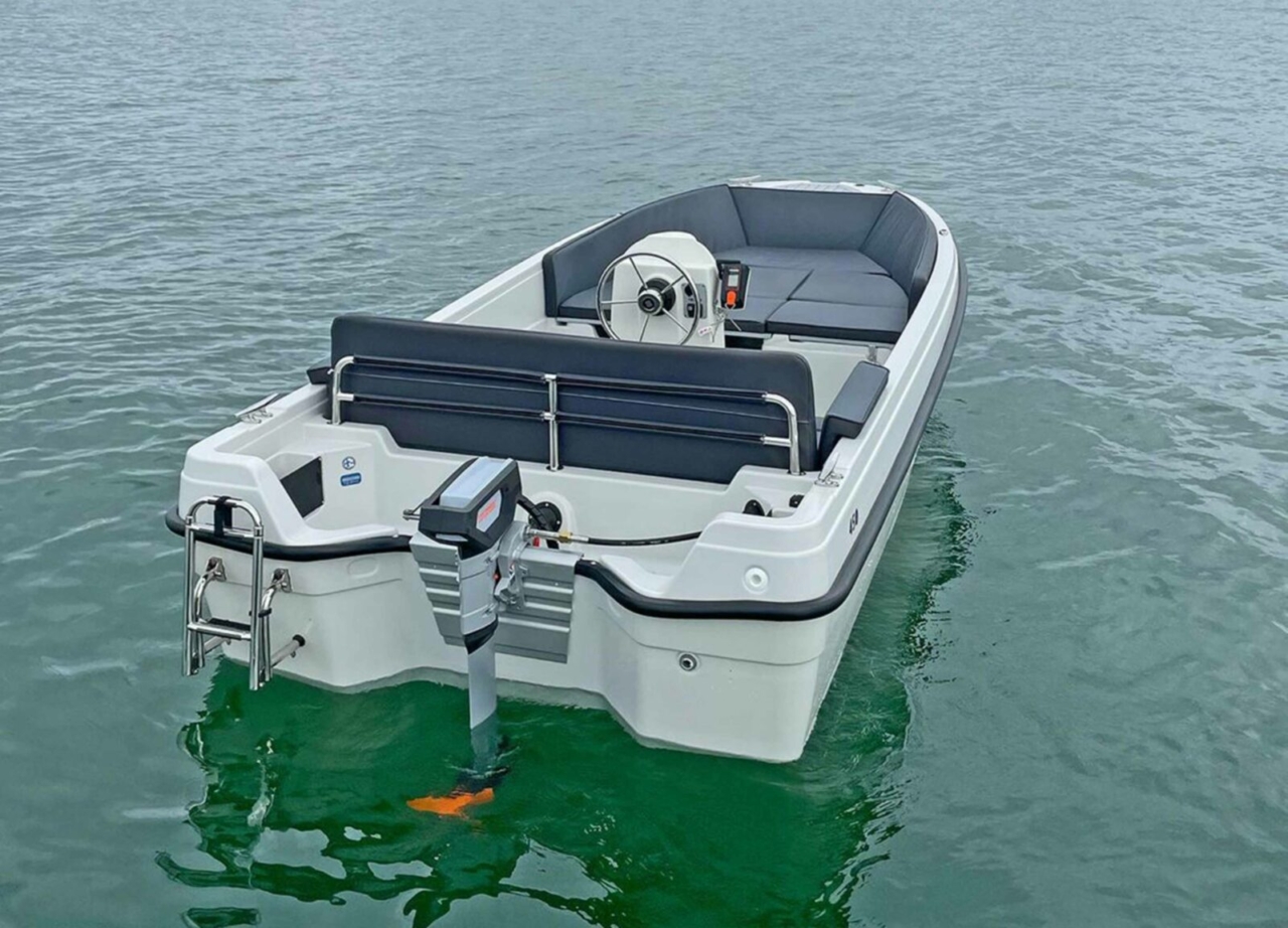 Terhi 450 Sloep Boat 2