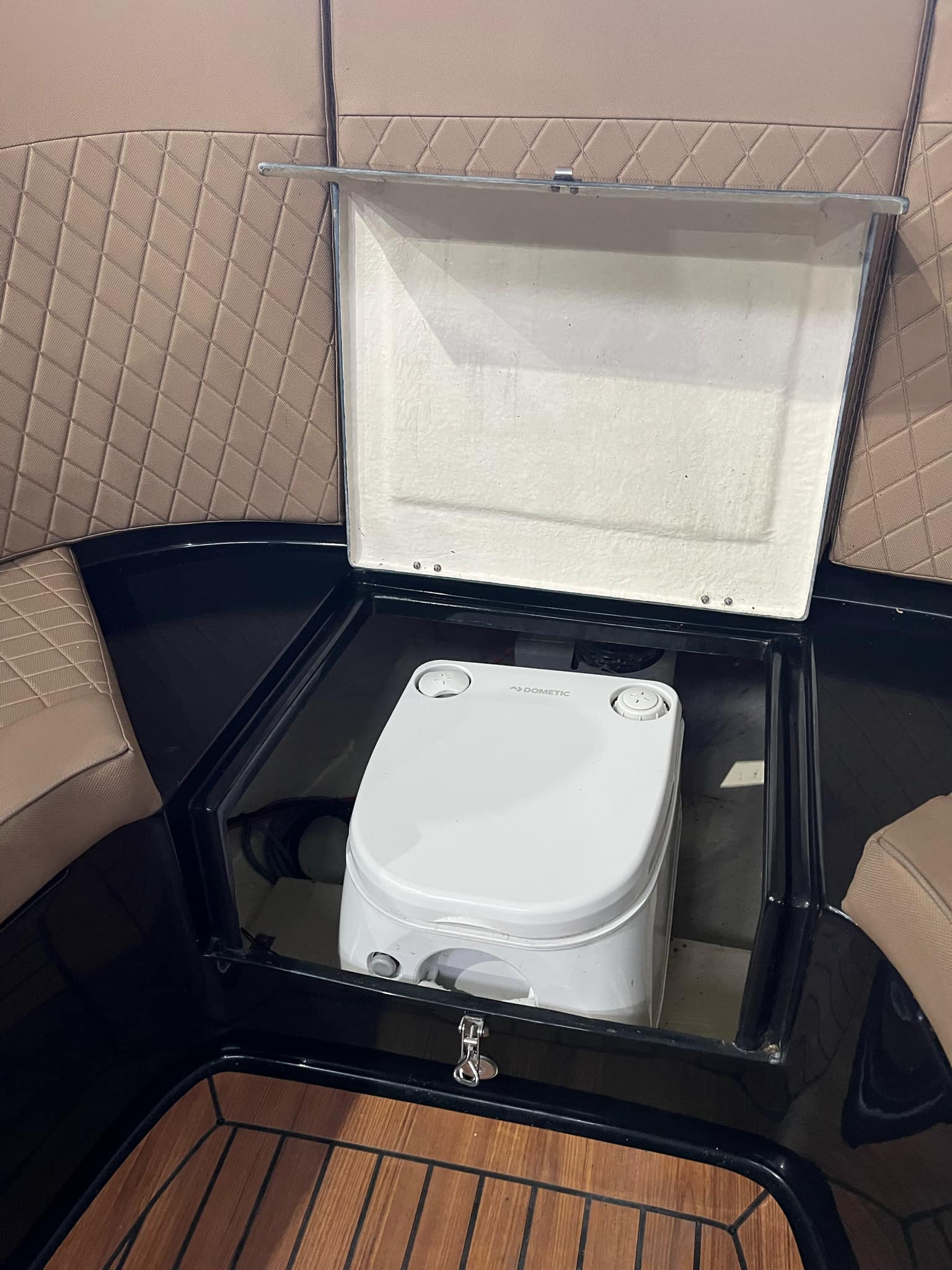 1d8260d5 3a4c 4f9d 8840 0e002f3dafc7 1d8260d5 3a4c 4f9d 8840 0e002f3dafc7