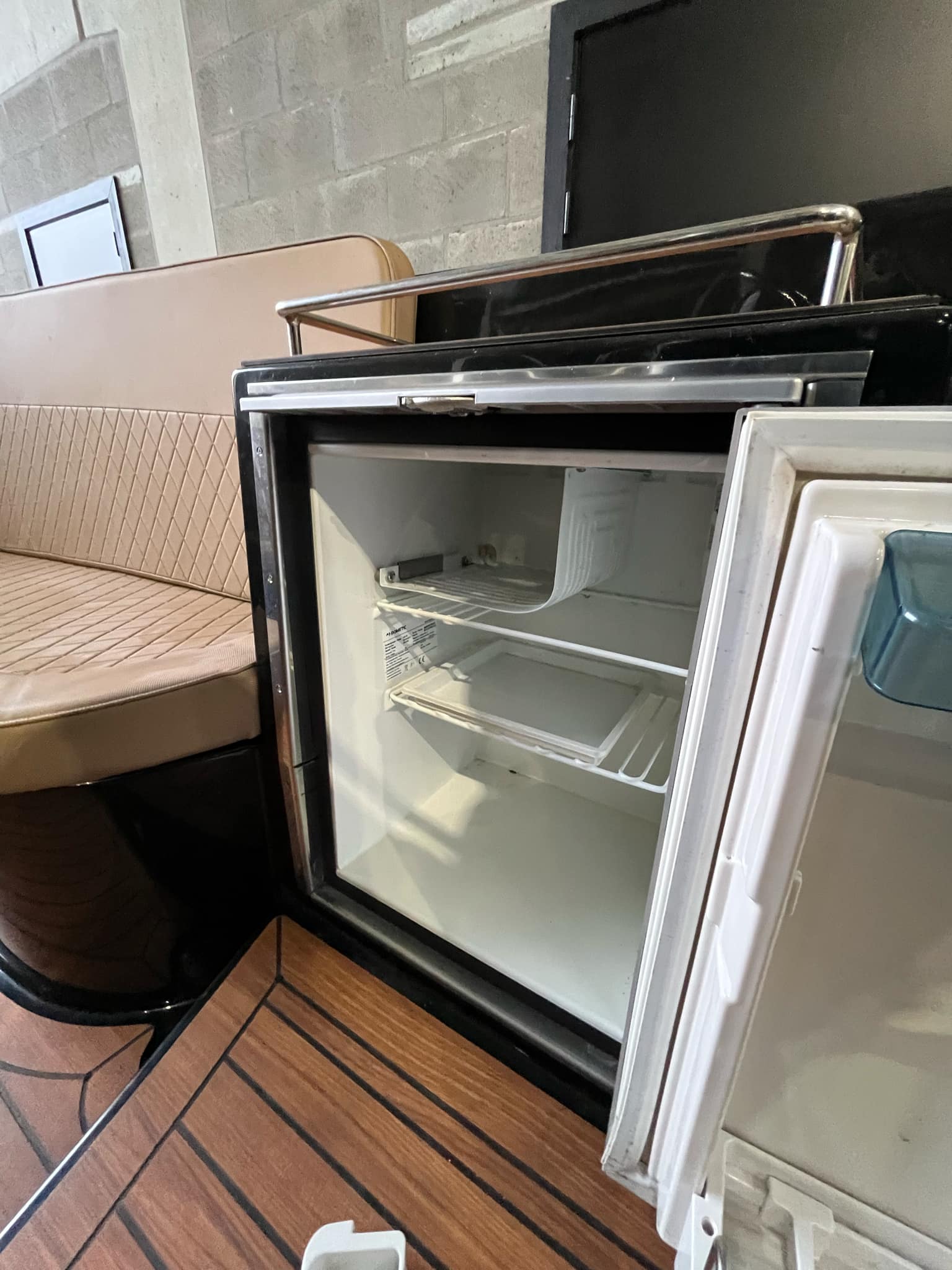 F45a88d9 33db 4516 8c7d Ab62e7ce3a8e F45a88d9 33db 4516 8c7d Ab62e7ce3a8e